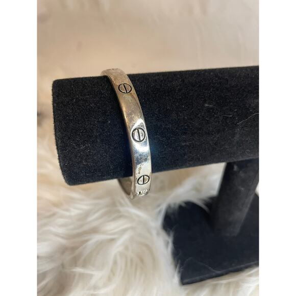 Logo Silver Toned Bangle Bracelet Hinged Heavy - Picture 7 of 8